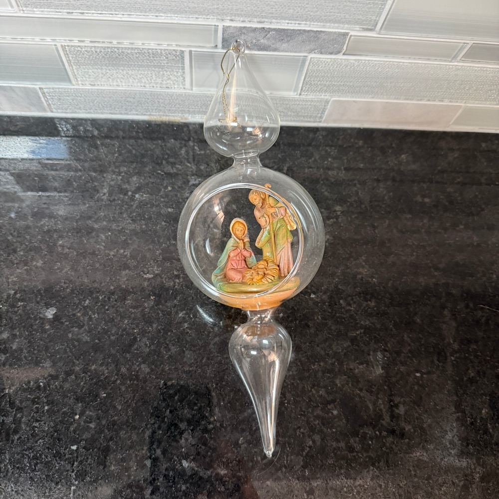 Glass Finial Diorama Nativity Ornament Clear Excellent Condition